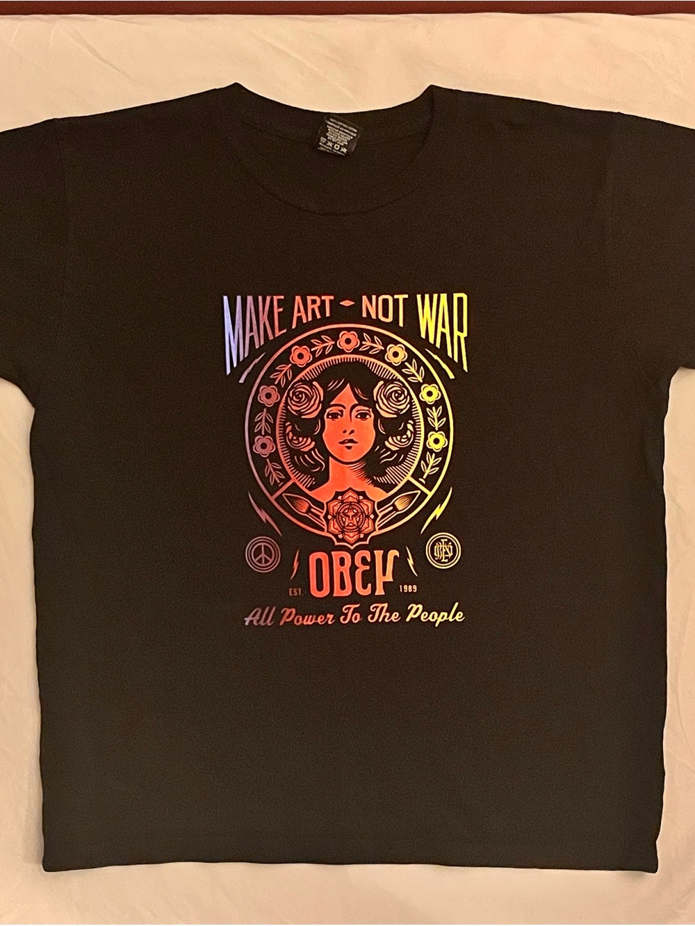 T-shirt Graphic Print